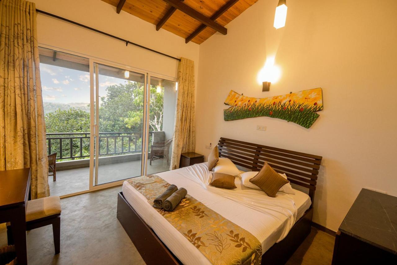 Hotel The Hills By Blue Fox Kandy Zewnętrze zdjęcie